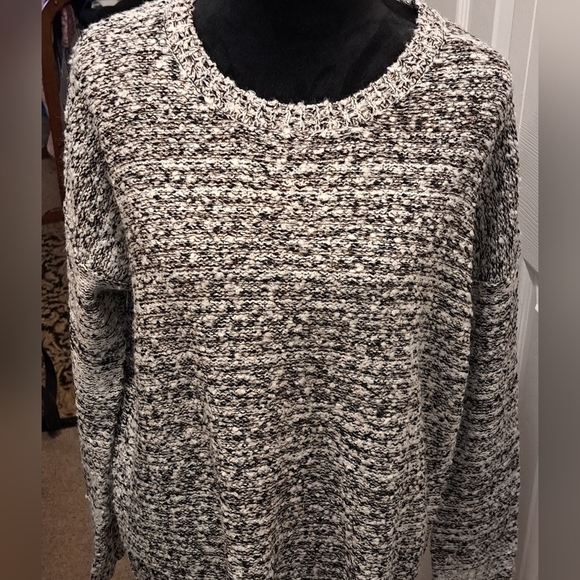 Larry Levine Women's Marled  Knit Sweater  Size M - Picture 1 of 6